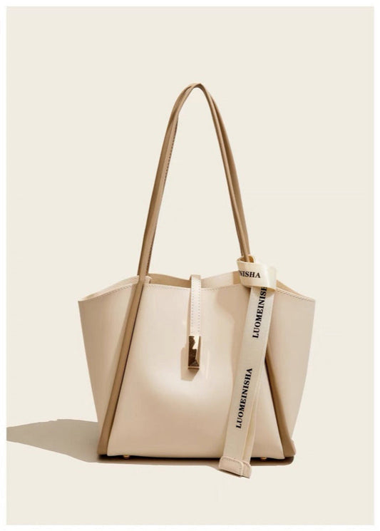 Essential Tote Torba