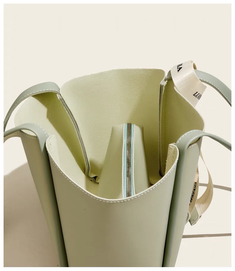 Essential Tote Torba